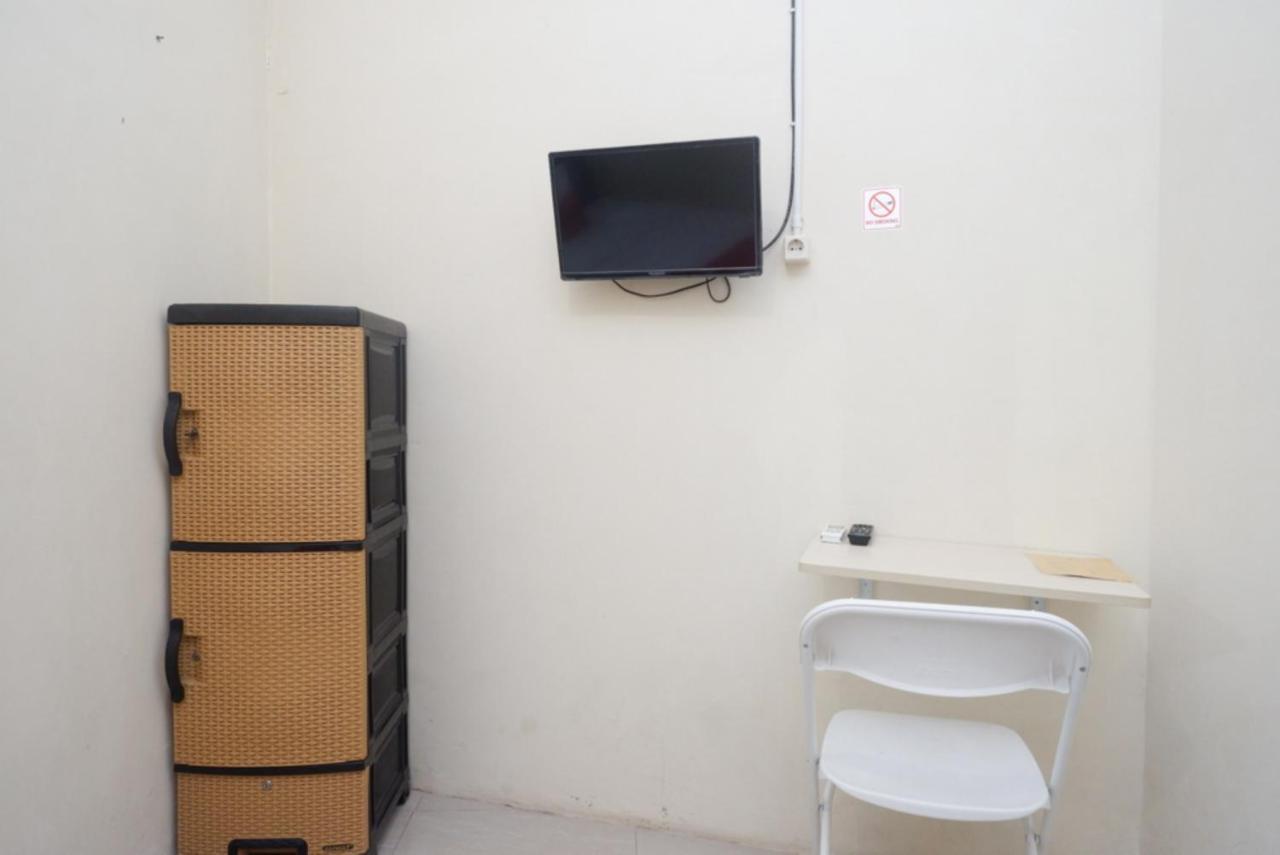 Reddoorz At Mahameru Residence Yogyakarta Kejayan Kültér fotó