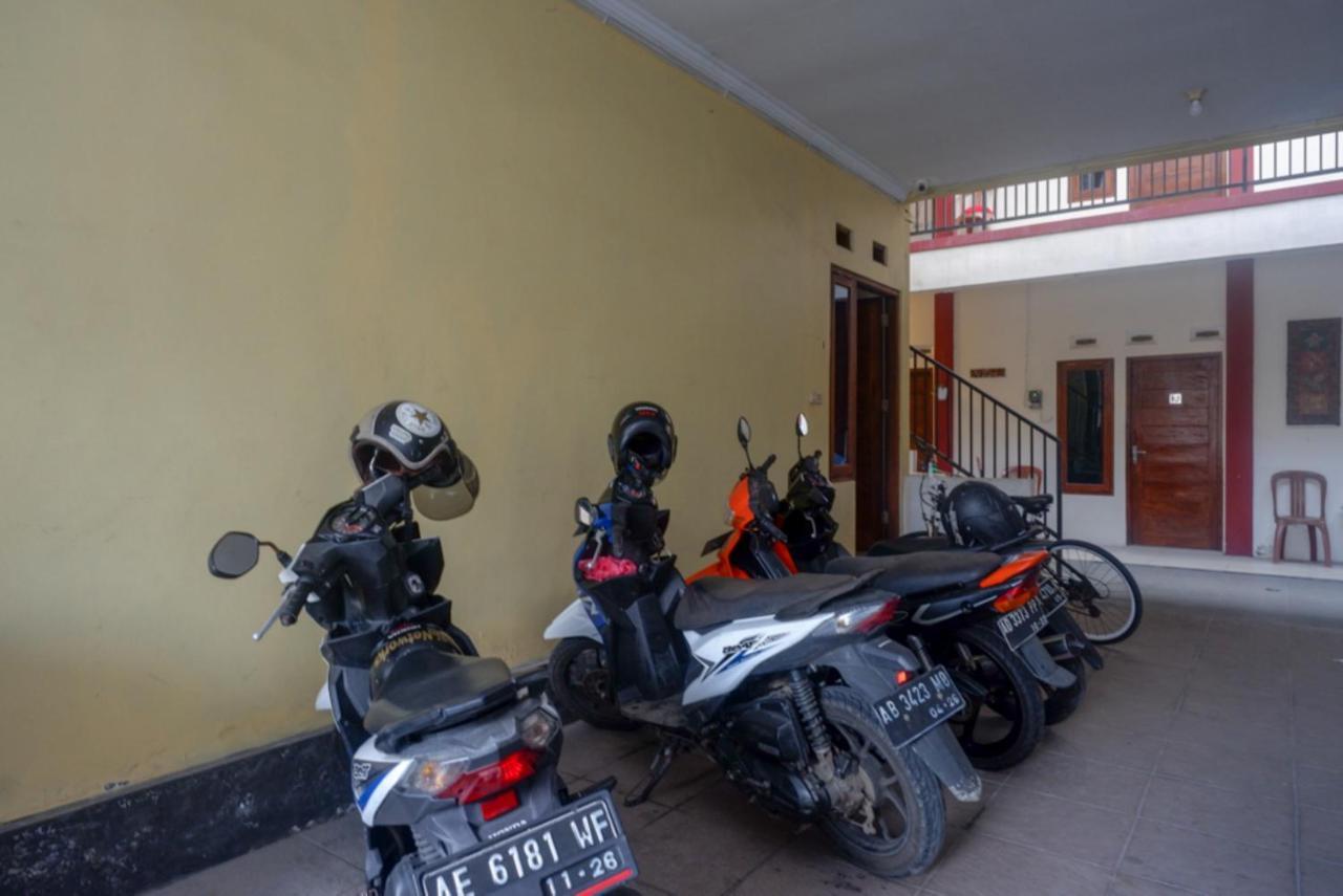 Reddoorz At Mahameru Residence Yogyakarta Kejayan Kültér fotó